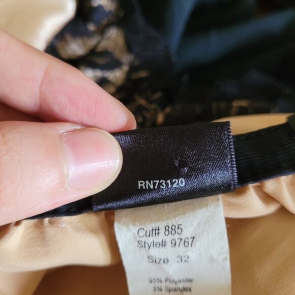 Fredericks of hollywood bustier golden black lace top  - size 32 - Picture 5 of 7